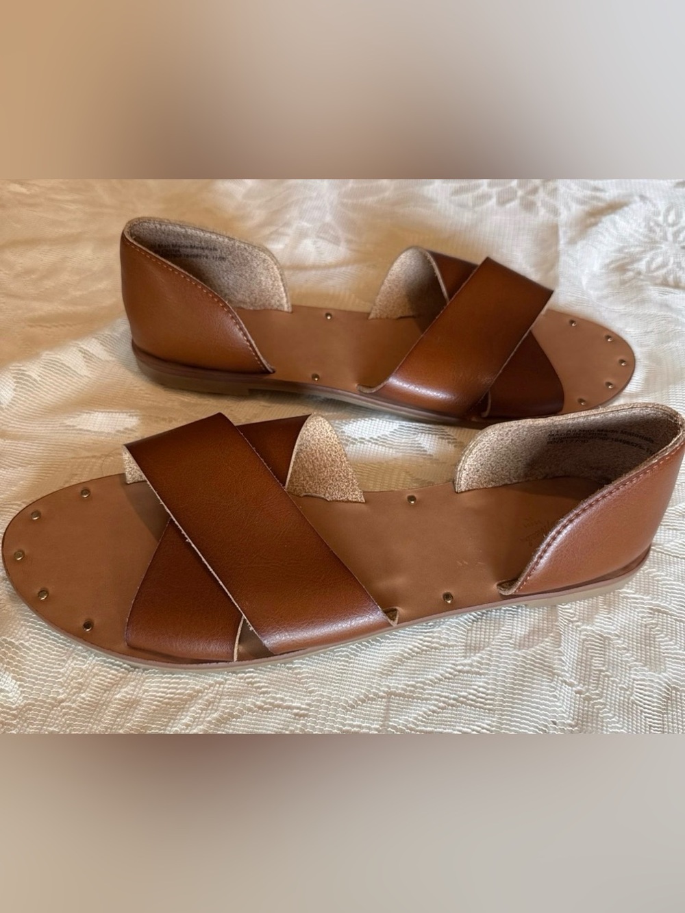 Universal Thread Flat slide Sandals size 11
